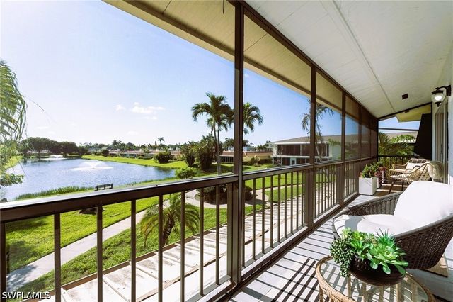 185 Palm DR 18L, Naples, FL 34112