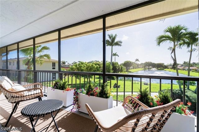 185 Palm DR 18L, Naples, FL 34112