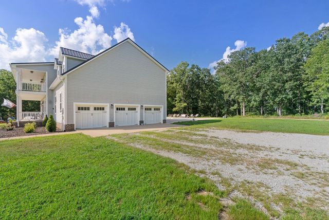 201 Potts Rd, Hohenwald, TN 38462