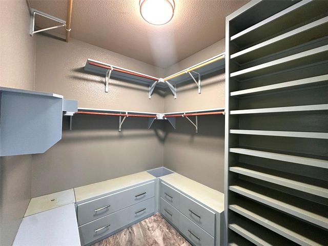 803 Mallard Lake TRL, Leander, TX 78641