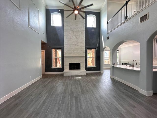 803 Mallard Lake TRL, Leander, TX 78641