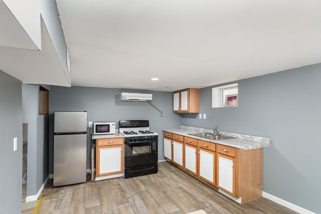 1311 Kane Street, Aurora, IL 60505