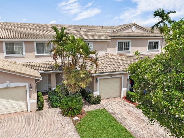 5930 ROYAL Way, Tamarac, FL 33321