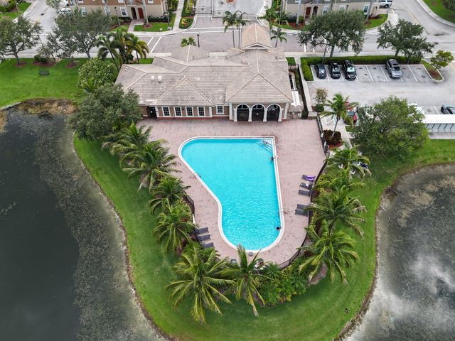 5930 ROYAL Way, Tamarac, FL 33321