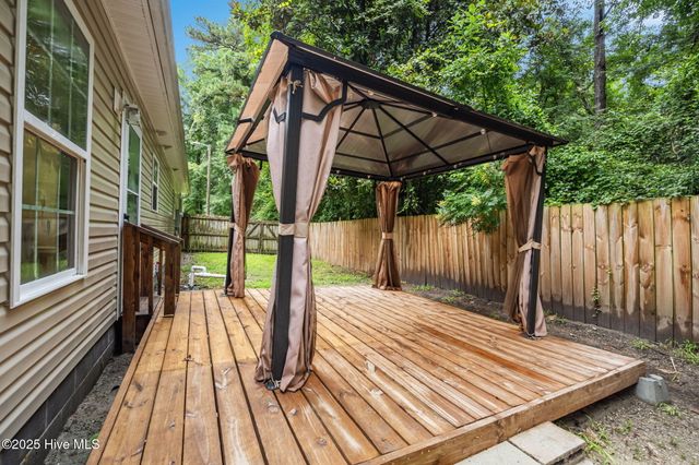 1624 Hargett Street, Jacksonville, NC 28540