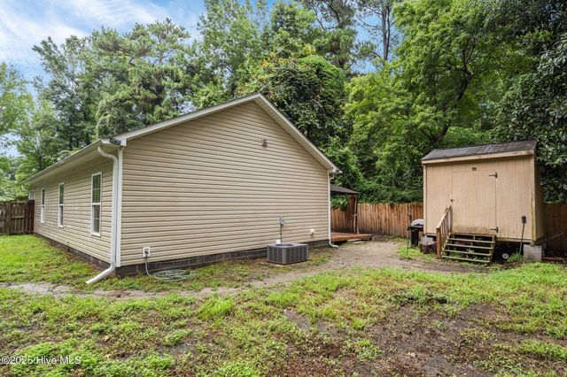 1624 Hargett Street, Jacksonville, NC 28540