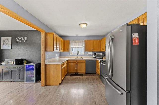 517 Shanandoah Drive, Edgerton, KS 66021