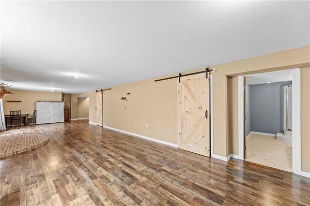517 Shanandoah Drive, Edgerton, KS 66021