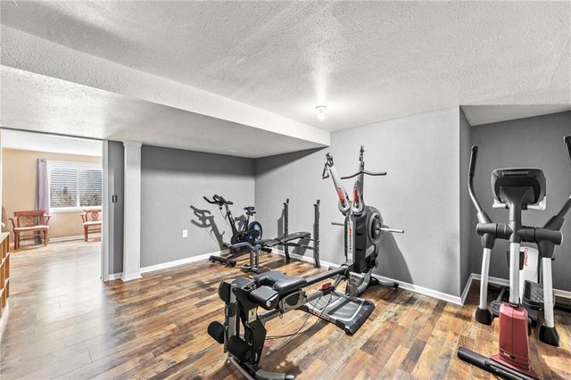 517 Shanandoah Drive, Edgerton, KS 66021