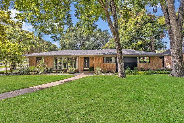 9907 Woodgrove Drive, Dallas, TX 75218