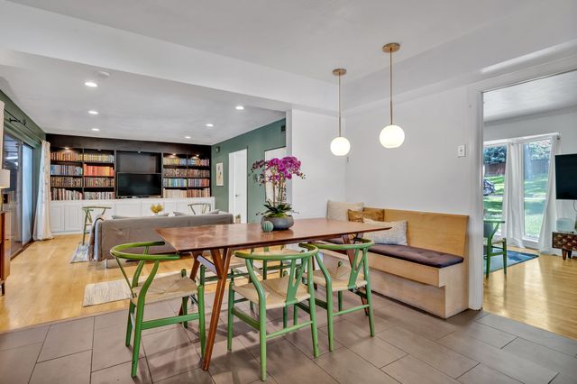 9907 Woodgrove Drive, Dallas, TX 75218