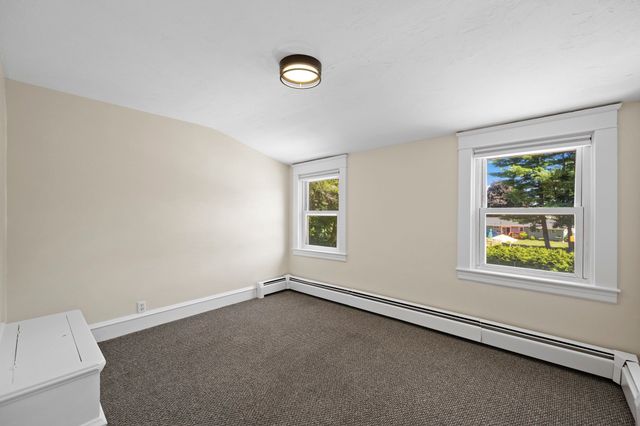 34 Ricard St, Seekonk, MA 02771