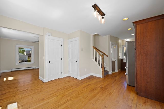 34 Ricard St, Seekonk, MA 02771