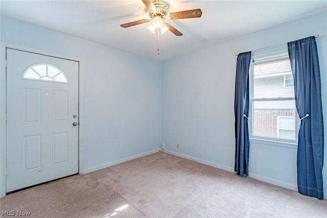 598 Morningview Avenue, Akron, OH 44305