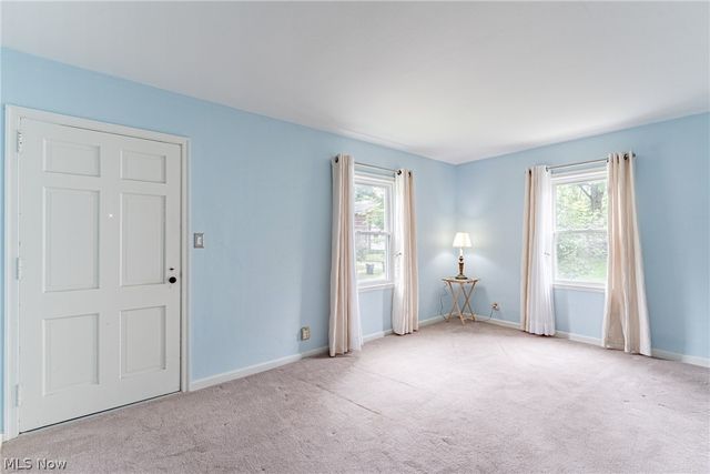 598 Morningview Avenue, Akron, OH 44305