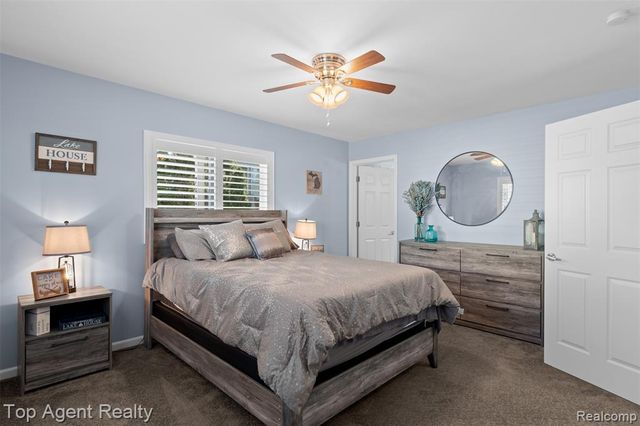 7910 Anchor Bay Drive, Clay, MI 48001