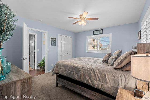 7910 Anchor Bay Drive, Clay, MI 48001