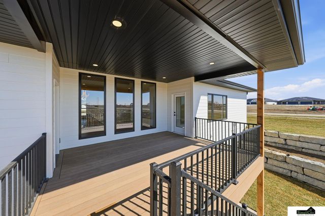 8521 Butterfly Court, Lincoln, NE 68526