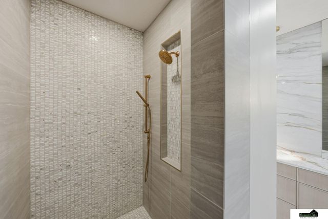 8521 Butterfly Court, Lincoln, NE 68526