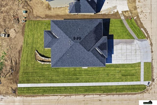 8521 Butterfly Court, Lincoln, NE 68526