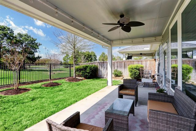 11627 Tranquility Summit Drive, Cypress, TX 77433