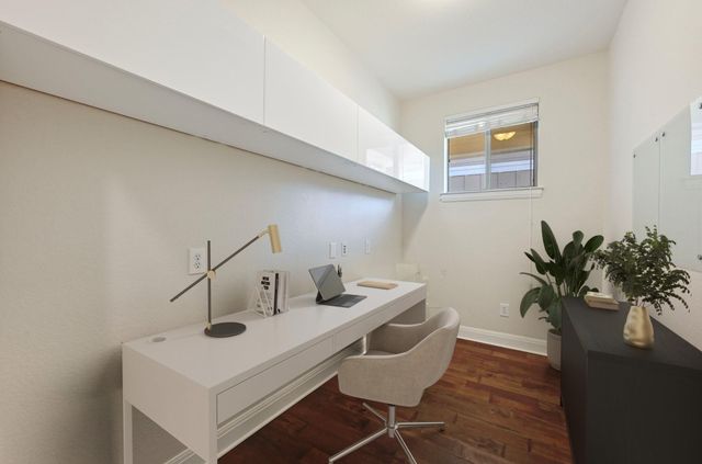 6708 Menchaca RD 34, Austin, TX 78745