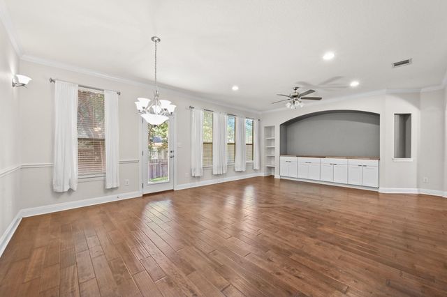 6708 Menchaca RD 34, Austin, TX 78745