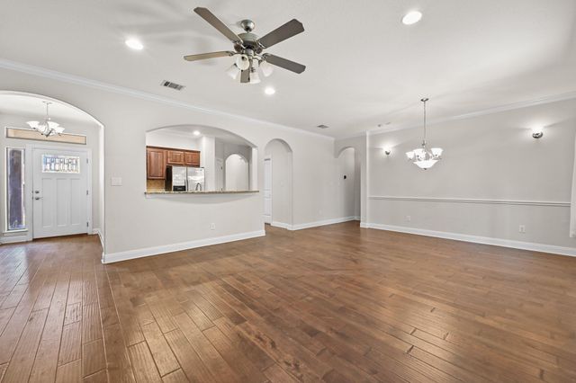 6708 Menchaca RD 34, Austin, TX 78745