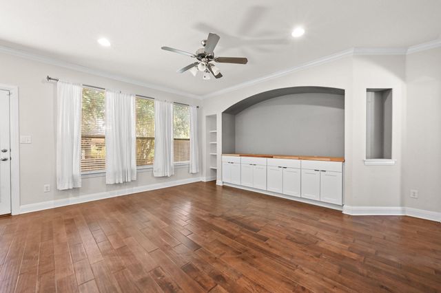 6708 Menchaca RD 34, Austin, TX 78745