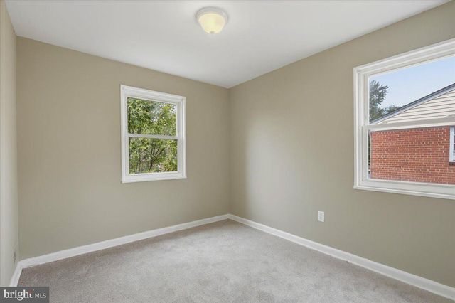 7632 W PARK DR, Hyattsville, MD 20783
