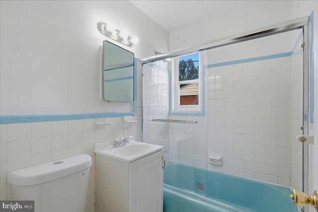 7632 W PARK DR, Hyattsville, MD 20783