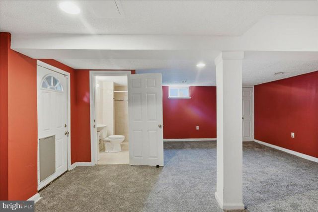 7632 W PARK DR, Hyattsville, MD 20783