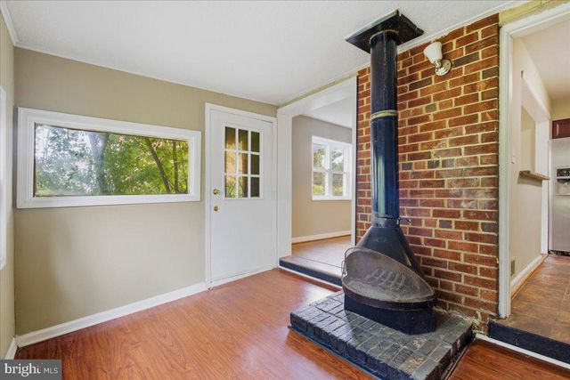 7632 W PARK DR, Hyattsville, MD 20783