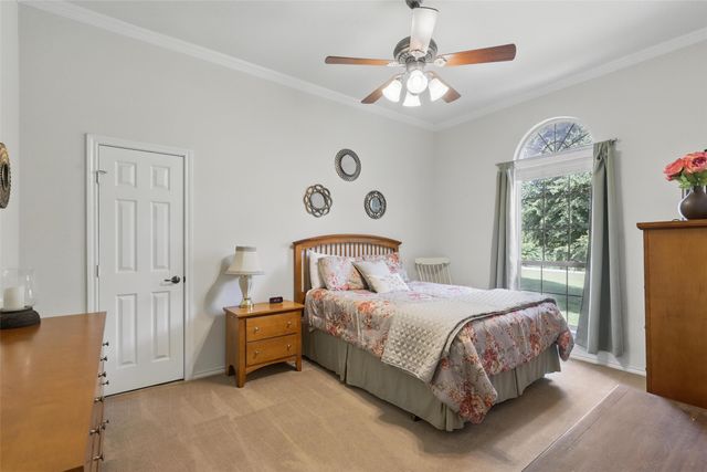 104 E Hidden Meadow Court, Cresson, TX 76035
