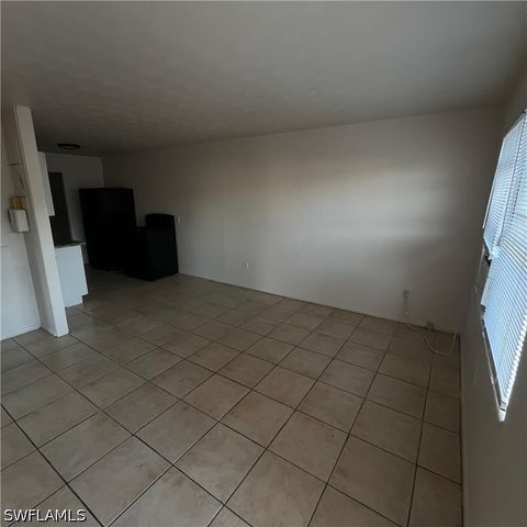 2301 Cranford AVE 1, Fort Myers, FL 33916