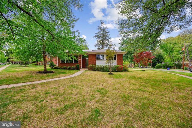 1901 LADD ST, Silver Spring, MD 20902