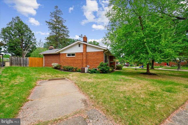 1901 LADD ST, Silver Spring, MD 20902