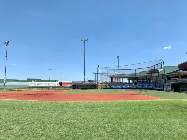 7509 Camas Avenue, Grand Prairie, TX 76084