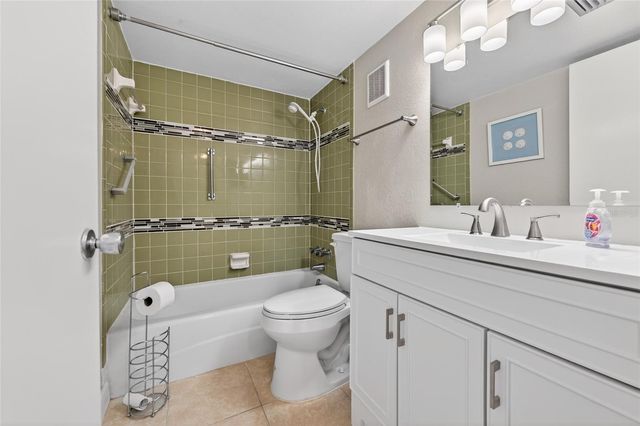 2711 N HALIFAX AVENUE 695, Daytona Beach, FL 32118