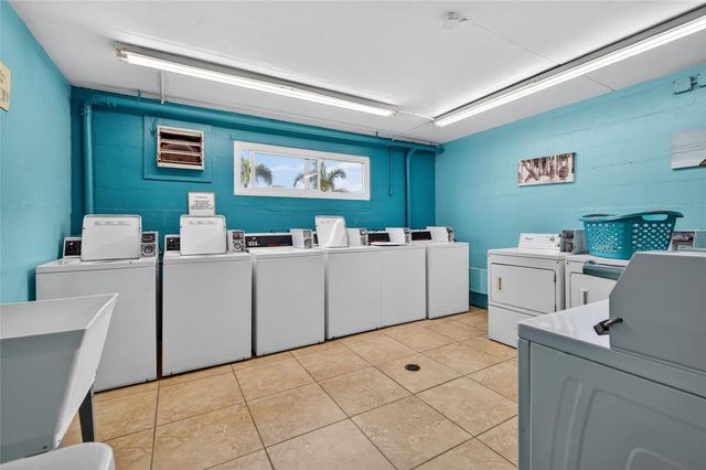 2711 N HALIFAX AVENUE 695, Daytona Beach, FL 32118