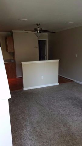 415 Marquis Avenue 103, Lexington, KY 40502