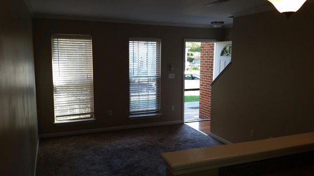 415 Marquis Avenue 103, Lexington, KY 40502