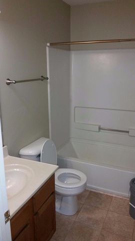 415 Marquis Avenue 103, Lexington, KY 40502