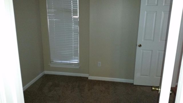 415 Marquis Avenue 103, Lexington, KY 40502