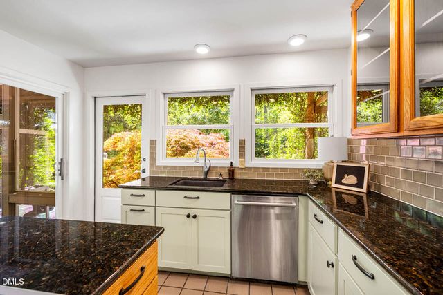 184 Lystra Estates Drive, Chapel Hill, NC 27517