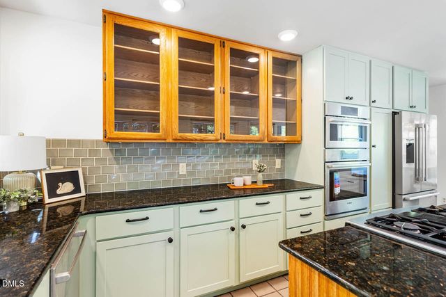 184 Lystra Estates Drive, Chapel Hill, NC 27517