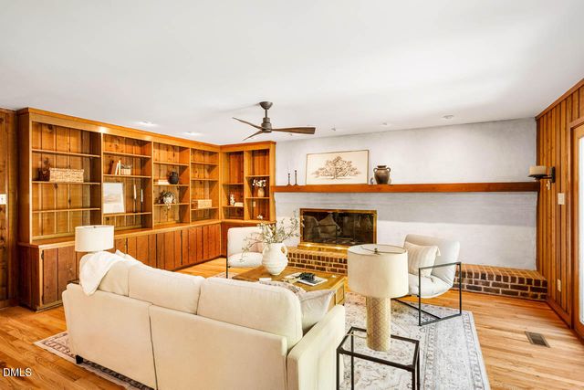 184 Lystra Estates Drive, Chapel Hill, NC 27517