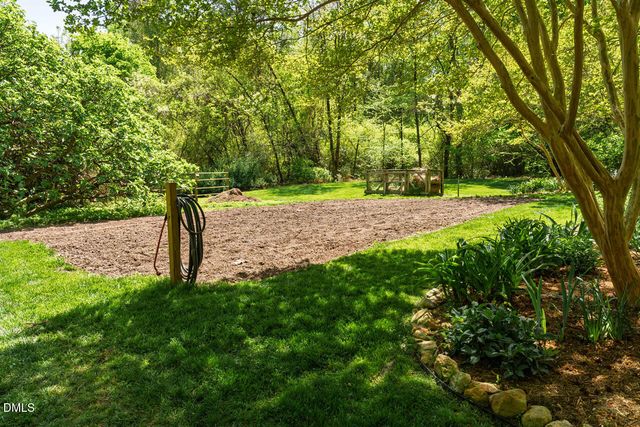 184 Lystra Estates Drive, Chapel Hill, NC 27517