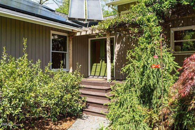 184 Lystra Estates Drive, Chapel Hill, NC 27517