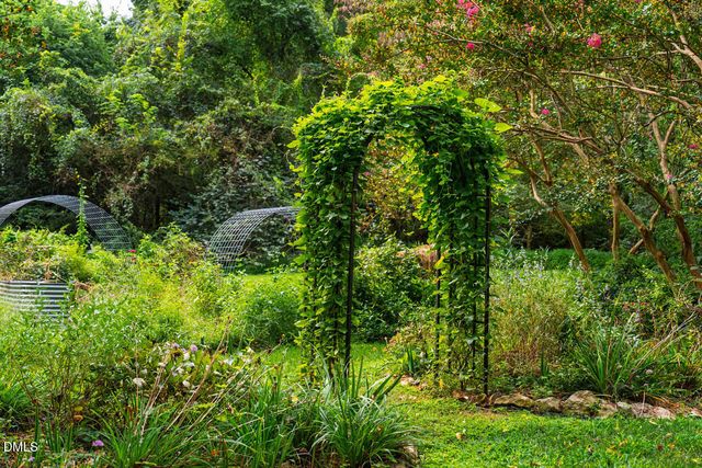 184 Lystra Estates Drive, Chapel Hill, NC 27517